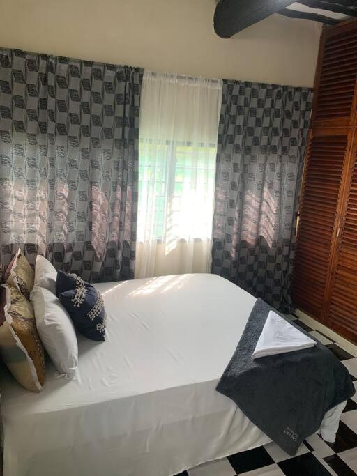 Jambo Diani 1-Bedroom Apartment Close To The Beach Діані-Біч Екстер'єр фото