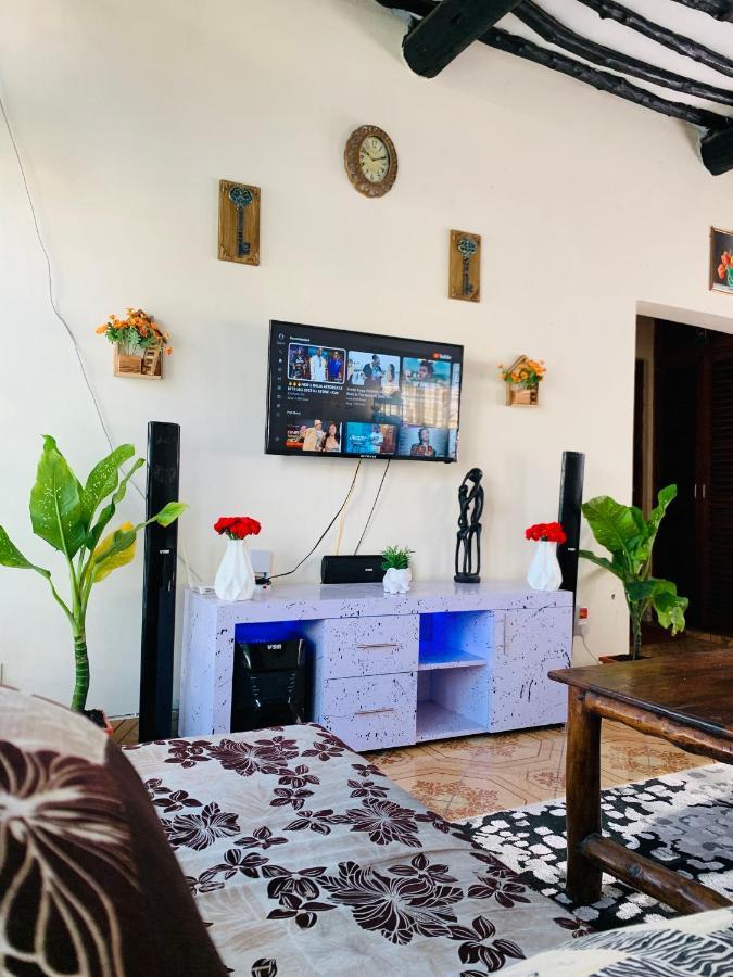 Jambo Diani 1-Bedroom Apartment Close To The Beach Діані-Біч Екстер'єр фото